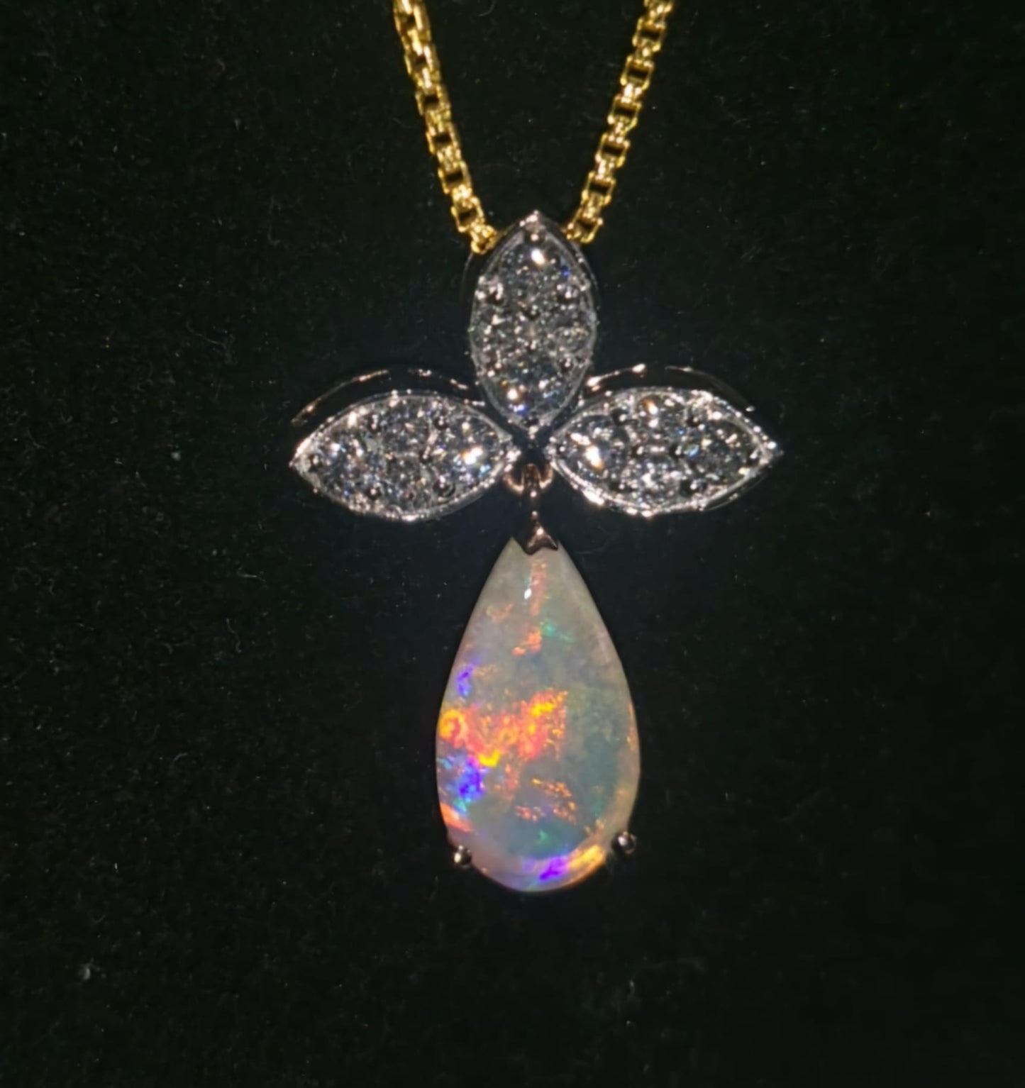 Captivating Coober Pedy Jelly Crystal Opal and 12 CVD Diamonds set in 14ct Rose Gold